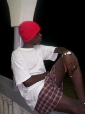 LUI C RIZ BOY TU NOUS MANQUES TRO