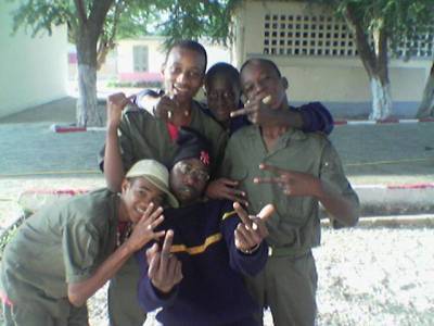 DE GRANDS AMIS BEUGUEEEEEEEEEEEEEE